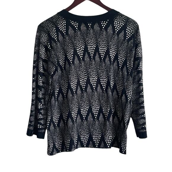 Cable & Gauge Women Cardigan L Black Crew Neck 3/4 Sleeve 3 Large Button Closure - Picture 3 of 10